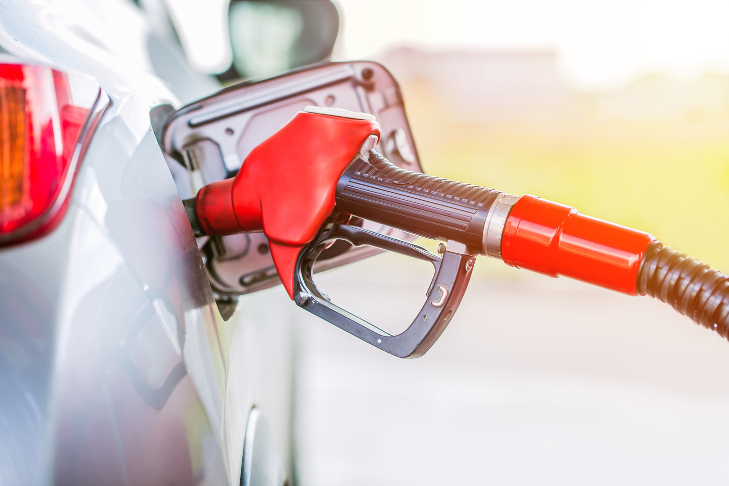 High-Performance Gasoline – Per Litre (Benzene) for Vehicles, Boats, and Small Engines